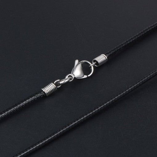 Simple geometric unisex necklace