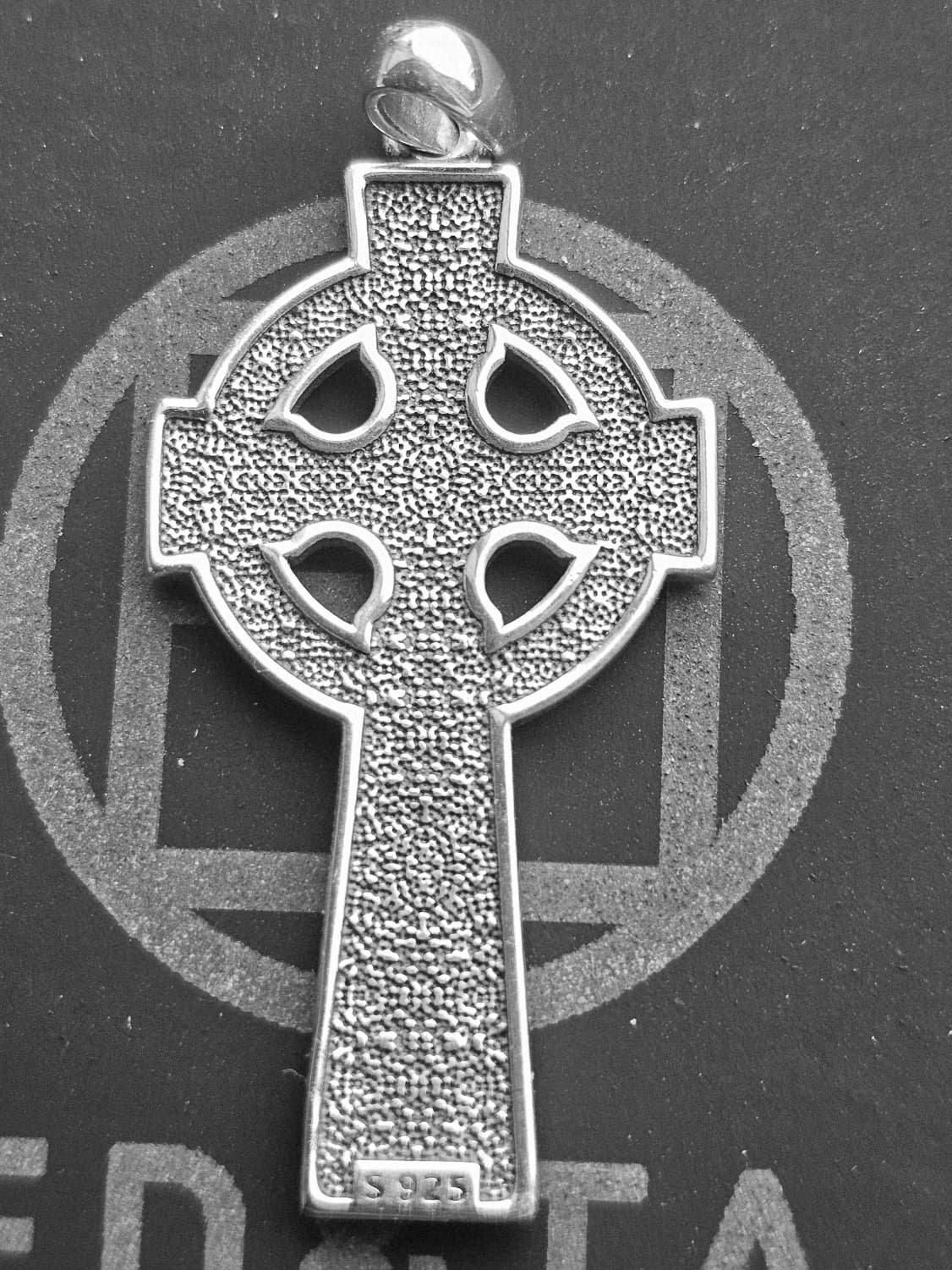 Celtic Cross Necklace for Men and Women, 925 Sterling Silver Celtic Cross Pendant.