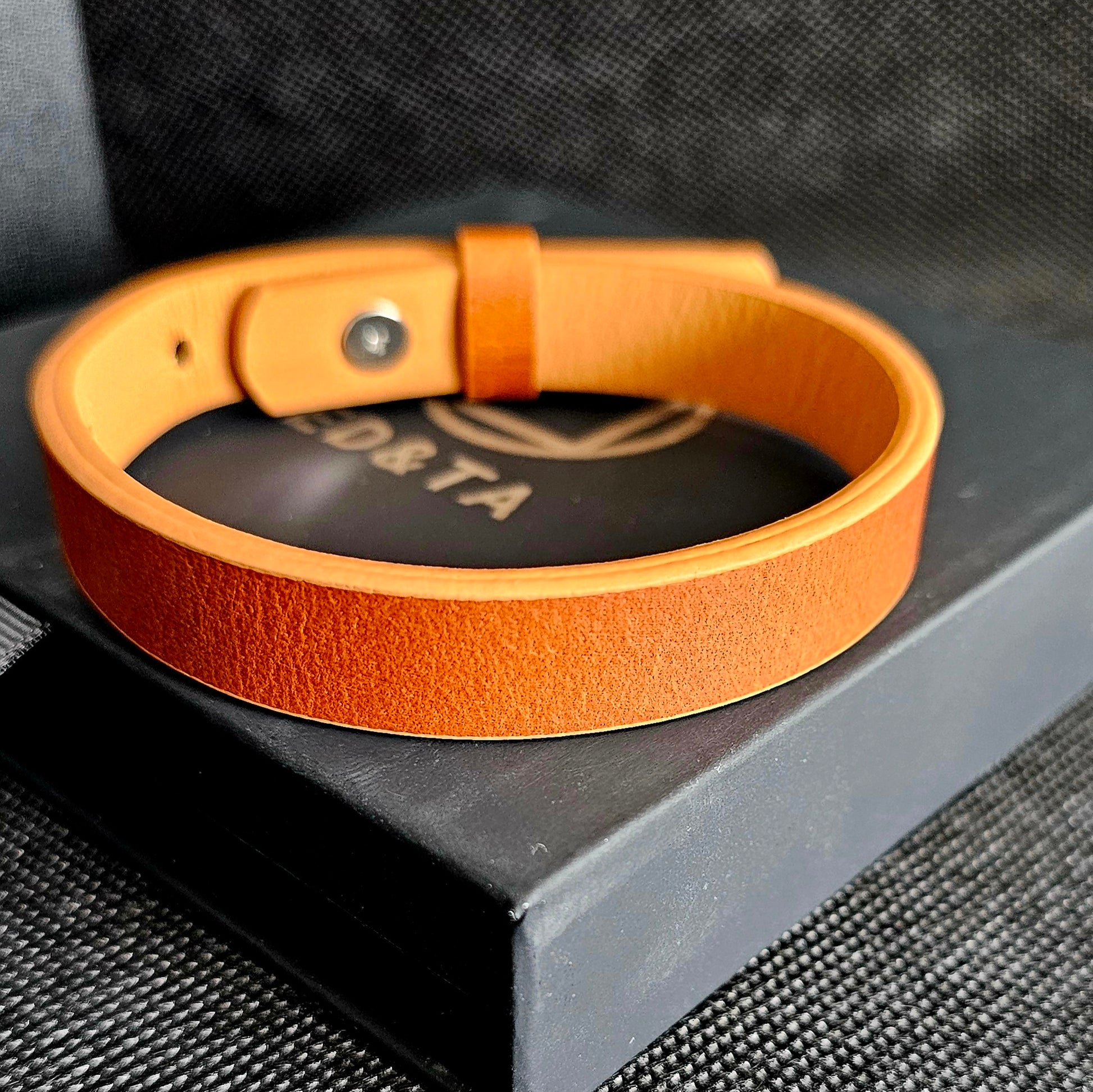 Custom Leather Bracelet for Men and Women | Personalized Engraving