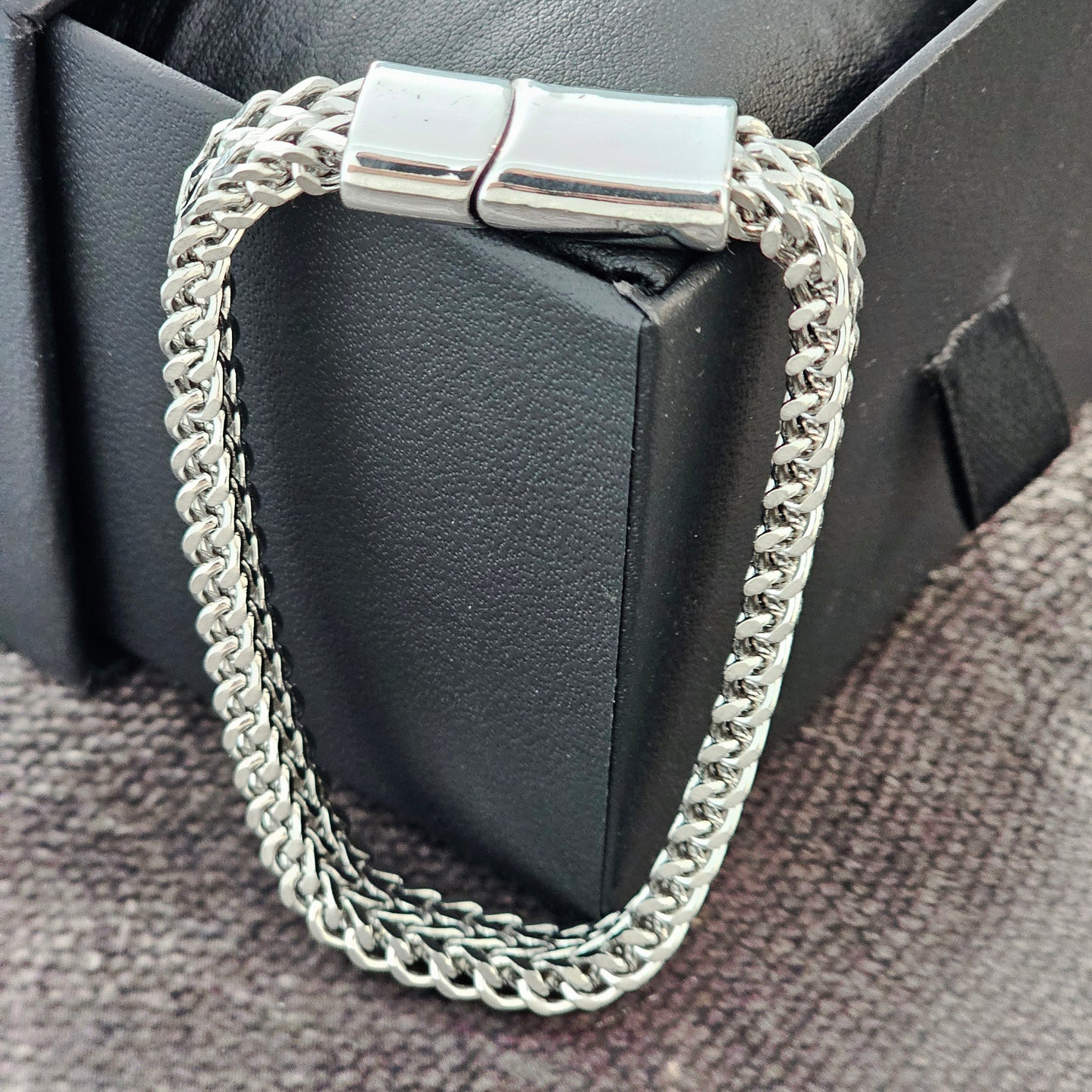 Fashionable and Popular Minimalist Chain Bracelet for Men, Stainless Steel Punk Hip Pop Style