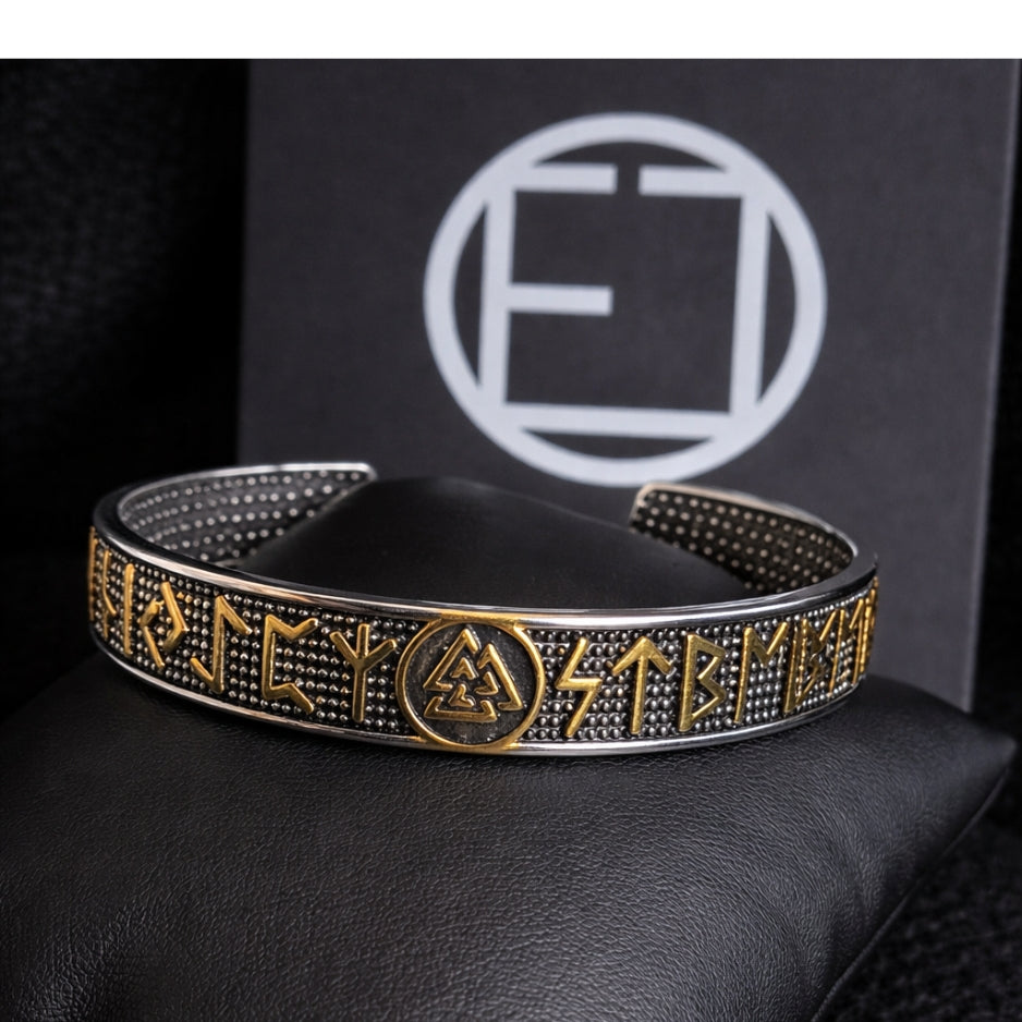 Viking Rune Bracelet with Valknut – Nordic Style Stainless Steel Men’s Bracelet