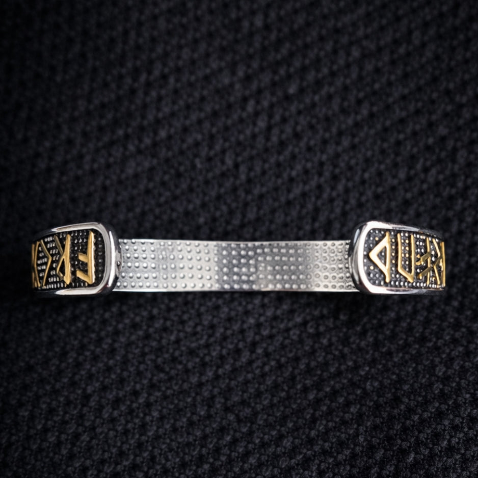 Viking Rune Bracelet with Valknut – Nordic Style Stainless Steel Men’s Bracelet