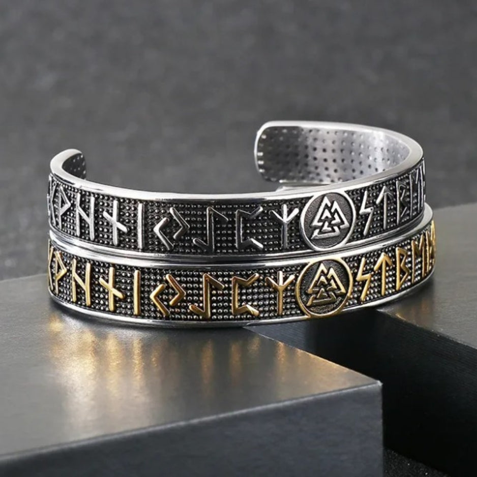 Viking Rune Bracelet with Valknut – Nordic Style Stainless Steel Men’s Bracelet