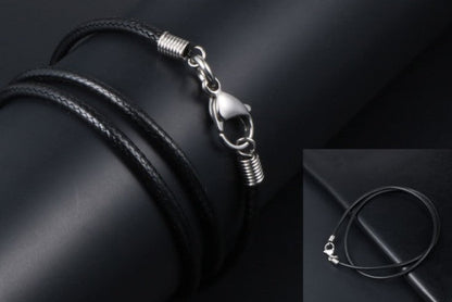 Simple geometric unisex necklace