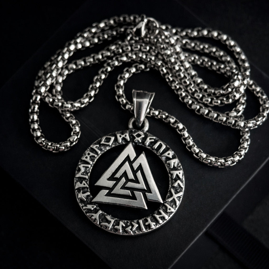 Norse Valknut Pendant Viking Necklace