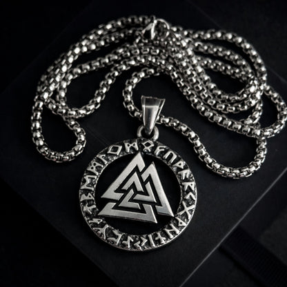 Norse Valknut Pendant Viking Necklace