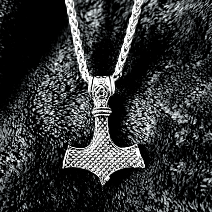 Punk Necklace for MenThor Hammer Mjolnir Viking Amulet Hammer Scandinavian Pendant Norse Jewelry Metal Chain Pendant Jewelry