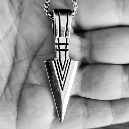 Vintage Arrow Necklace, Delicate Triangle Spearhead Arrowhead Pendant Necklace Gift Jewelry For Men