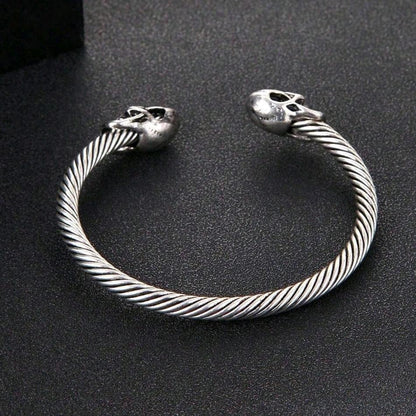 Open bracelets with skulls