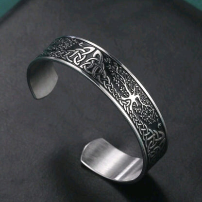 Open bracelet with tree of life