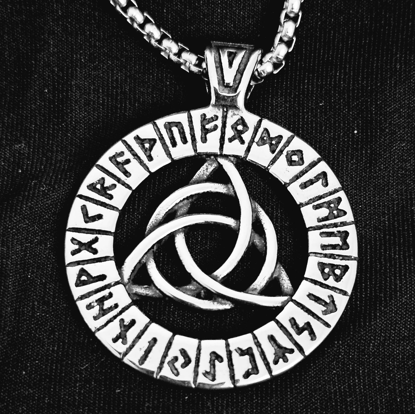 Viking Nordic Rune Necklace for Men - Celtic Knot in Stainless Steel