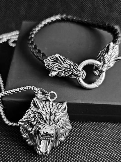 Nordic Wolves: Viking Jewelry with a Wild Spirit.